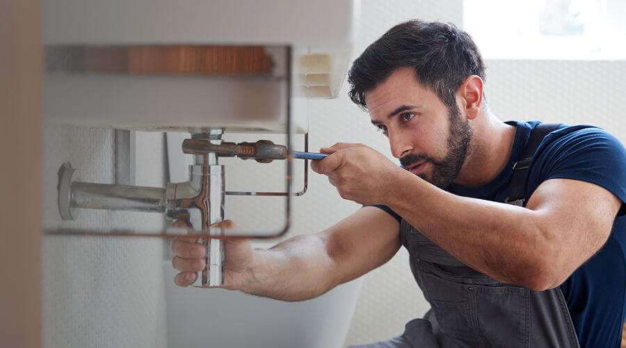 Professional water heater repair in Sargeant, MN